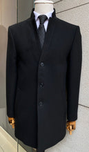 Load image into Gallery viewer, Men&#39;s Classic Fit Wool Coat
